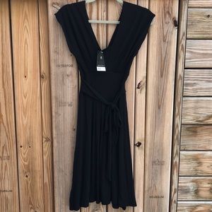 NWT! /  Dorothy Perkins - Basic Black Tie Waist Dress
